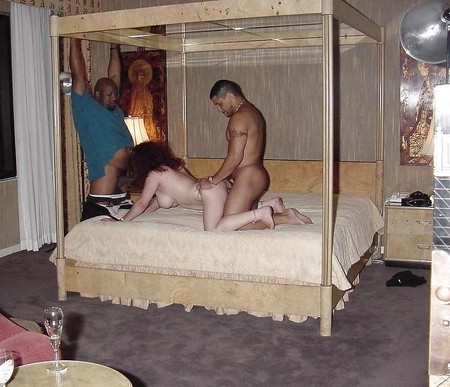 She's Only Into Black Guys - Edition #8