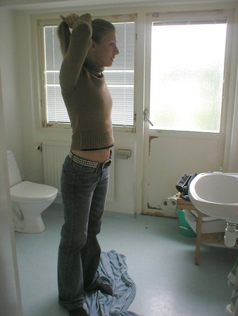 Sexy Blonde In The Shower And Fucks Her BF