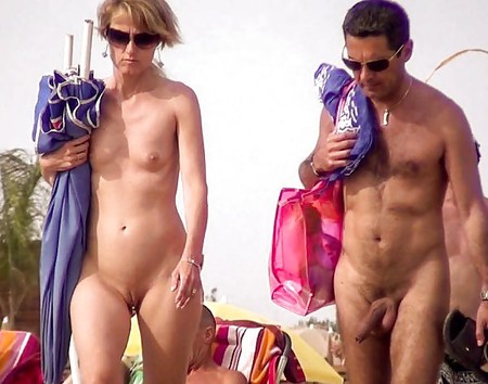 Random naturist (Couples,+)