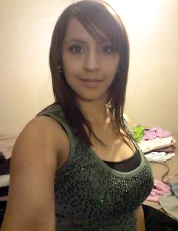 Indian girl self shot pics