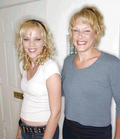 mom daughter's friend 2