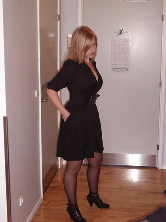 german blond Amalie private and porn pics