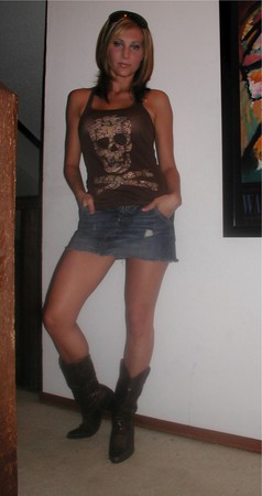 Sexy Blonde Milf-Slut