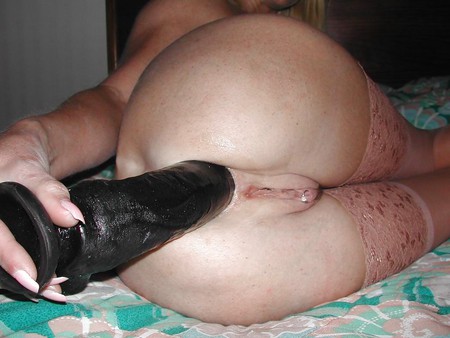 Horny Wife Preparing For Black Cock