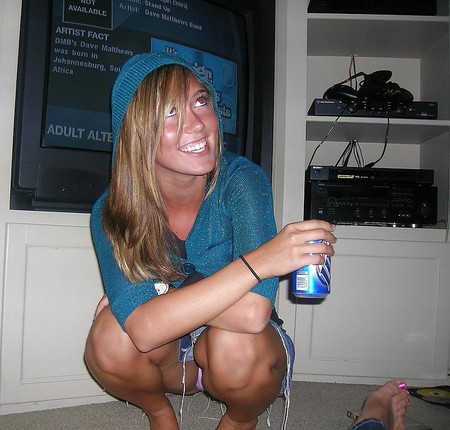 Beautiful Upskirt Babes 12 (Pussy View) By Voyeur TROC