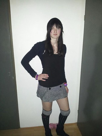 ugly old Dutch mom and not her daughter