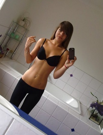 Young & Cute - Yoga Pants Edition