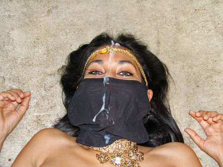 Arab Amateurs, Hijabi Hotties. Amateur images.