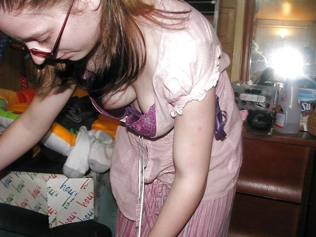 Downblouse & Nipple Slip 19