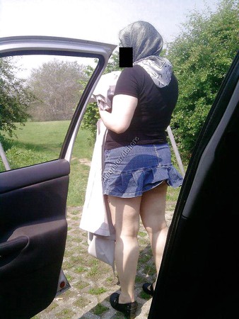 Mini Etekli ve Taytli Turbanli (Turkish hijab)