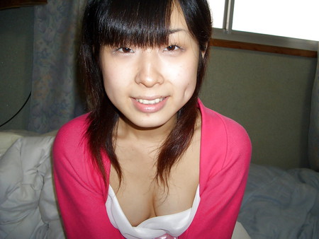 Japanese Teen spread and creampie (Part 1)