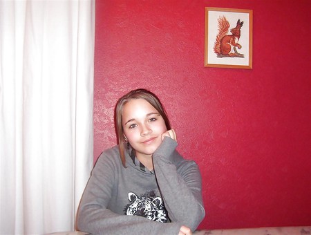 Hot Teen Holiday Pics