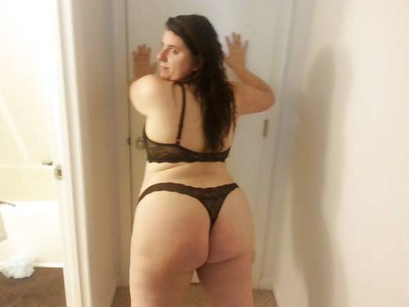 Amateur Thick Milfs..curvy, chubby, chunky ect