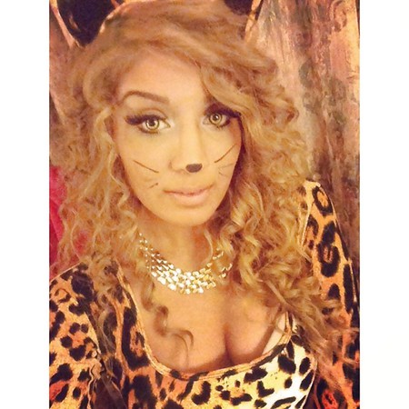 Sexy Sluts Desi Indian Girls how would you fuck them