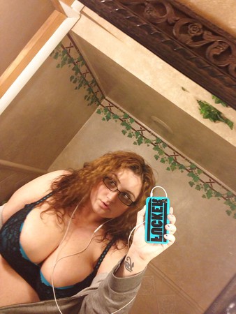 Girls with big boobs and asses