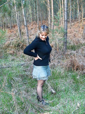 Mature Swinger Outdoor