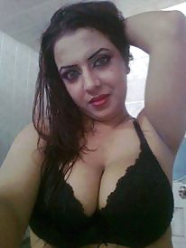 Arab Hot Girls khab