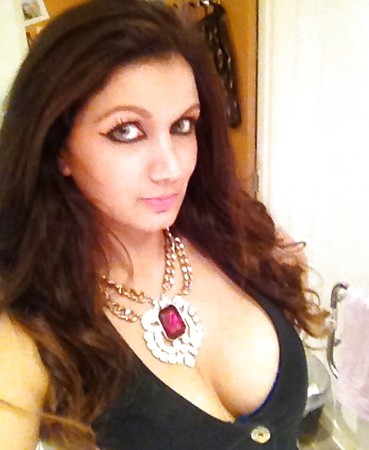 sexy uk british Indian paki slut with sexy feet for comments