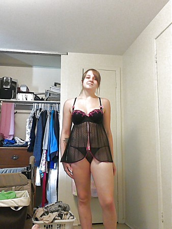 AMATEUR MATURES & MILFS NAKED IN LINGERIE PLEASE COMMENT