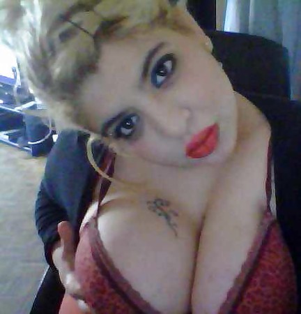 Arab Beurette Ines Jamay pute tunisienne de Paris