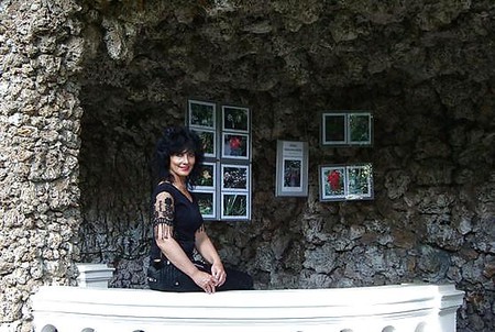 REAL MOM AND daughter's friend