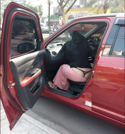 ARAB AMATEUR MUSLIM BEURETTE HIJAB BNAT BIG ASS vol.16