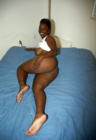 Sexy African Milf From The Hood