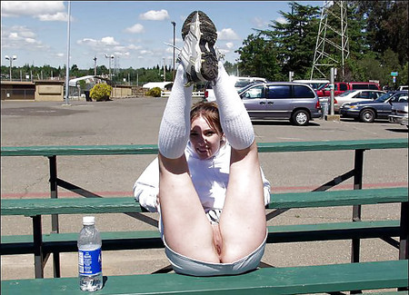 Outdoor Sex Public Flash Nudist