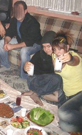 Boyle Turbanlilar gormediniz Hijab kapali Turkish Arab 2