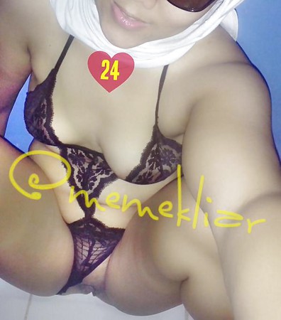 indonesia- jilbab tudung memekliar