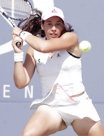 sport girls voyeur panties tennis upskirt beach volleyball