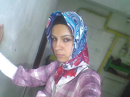 Turk Turbanli Acik Azgin Kaltak Karilar 4