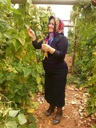 Hijab turban nylon feet Iran