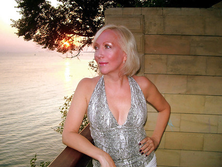 Social Media Matures - NON-Porn