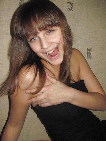 18 yo amateur non nude.