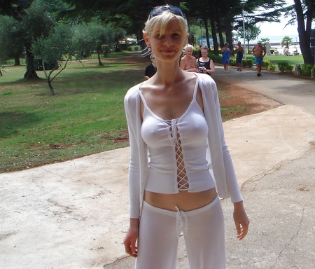 Geile reife Nonnude Huren Juni 2015