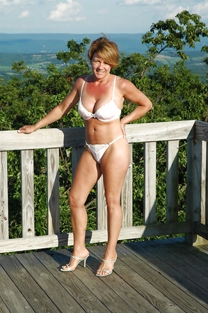 Sexy Mature Milf Sharlene 2