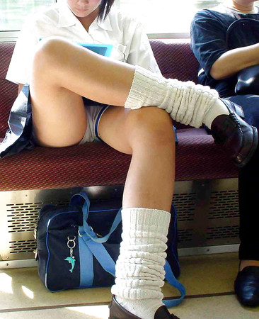 Candid Bus and Train Voyeur