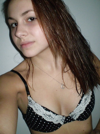 Teen amateur girl picture home made 2