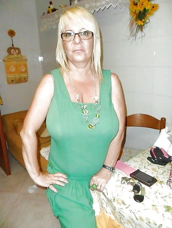 Webtastic Special: Granny Time Vol.443