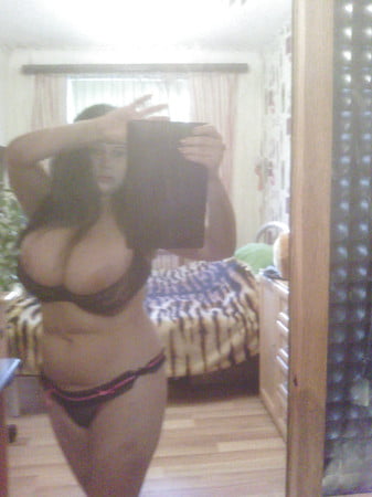Selfie Amateur BBWs, Curvy and Thick! - vol 65!